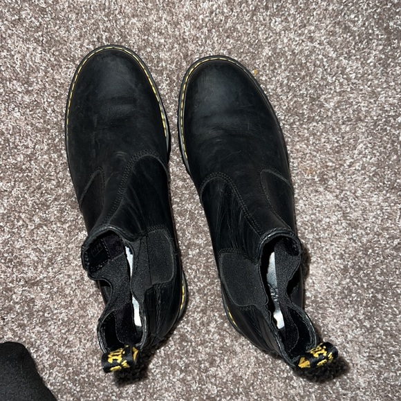 Dr. Martens Rometty Boot sz 8 - Picture 3 of 3